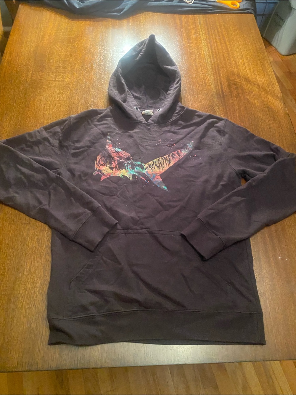 Vintage Delta sweatshirt Shark Graphic Hoodie Size Medium Men Black Y2K Pullover